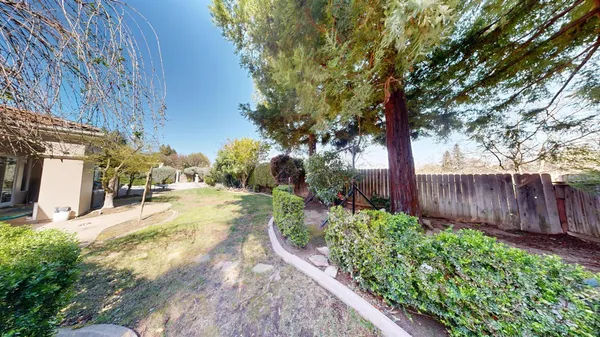 $1,200,000 | 948 Woodridge Court, Yuba City, CA 95993