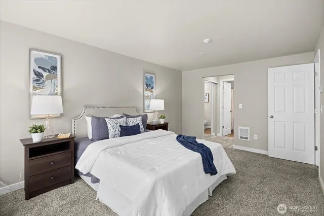 $2,495 | 14007 Northeast 181st Street, Unit C304, Woodinville, WA 98072