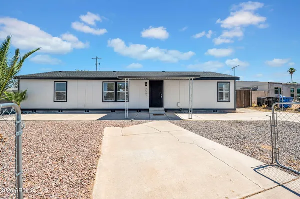 $329,800 | 2547 East Tonto Lane, Phoenix, AZ 85024