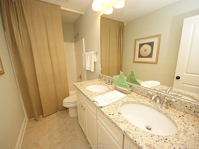111 Koban Dori Road Summerville, SC 29486 - Photo 29 of 37 Guest Bath