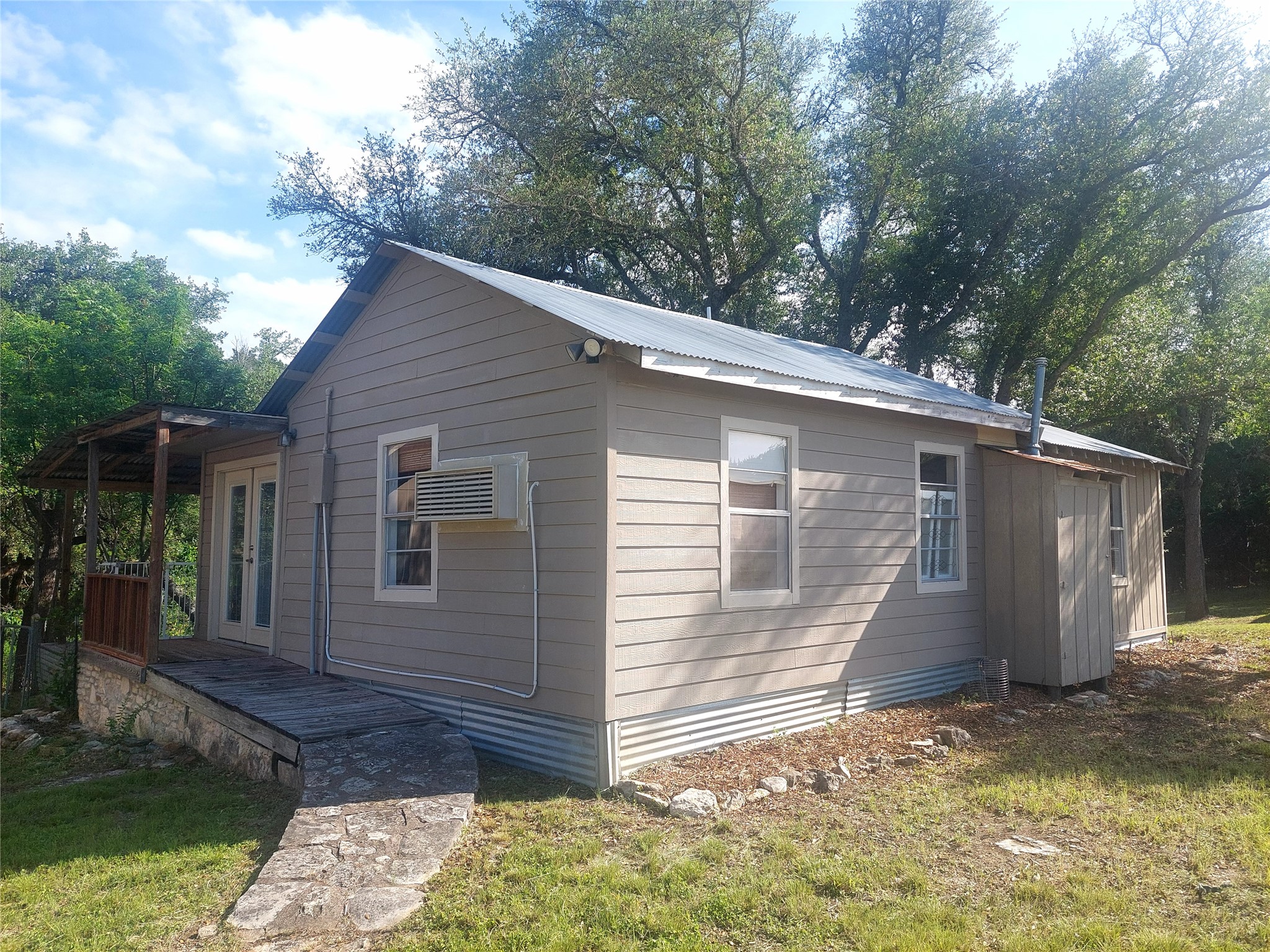 4553 McCall Creek Road Blanco, TX 78606 - Photo 18 of 38