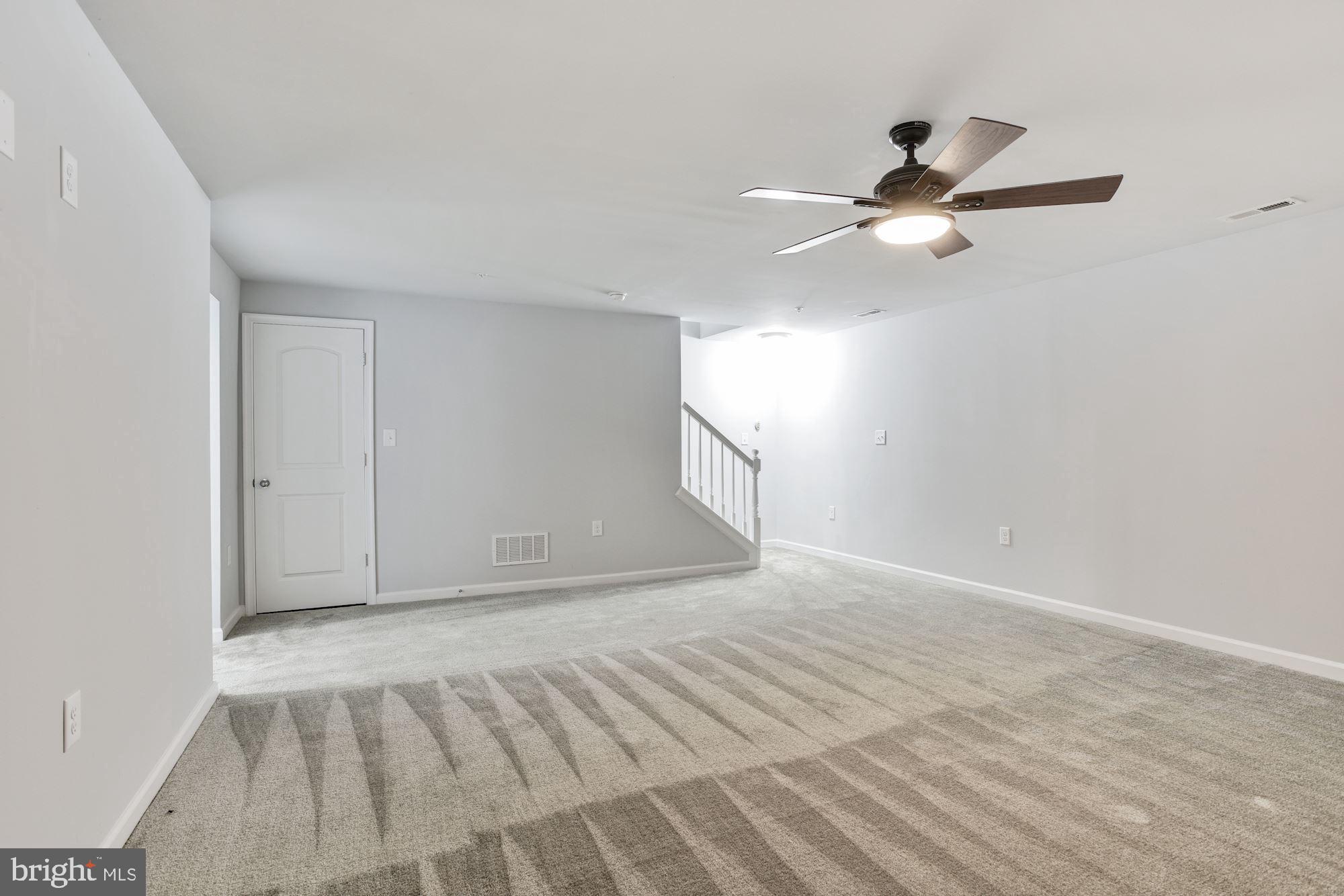 1463 Ridgeway Arnold, MD 21012 - Photo 24 of 35 Family Room