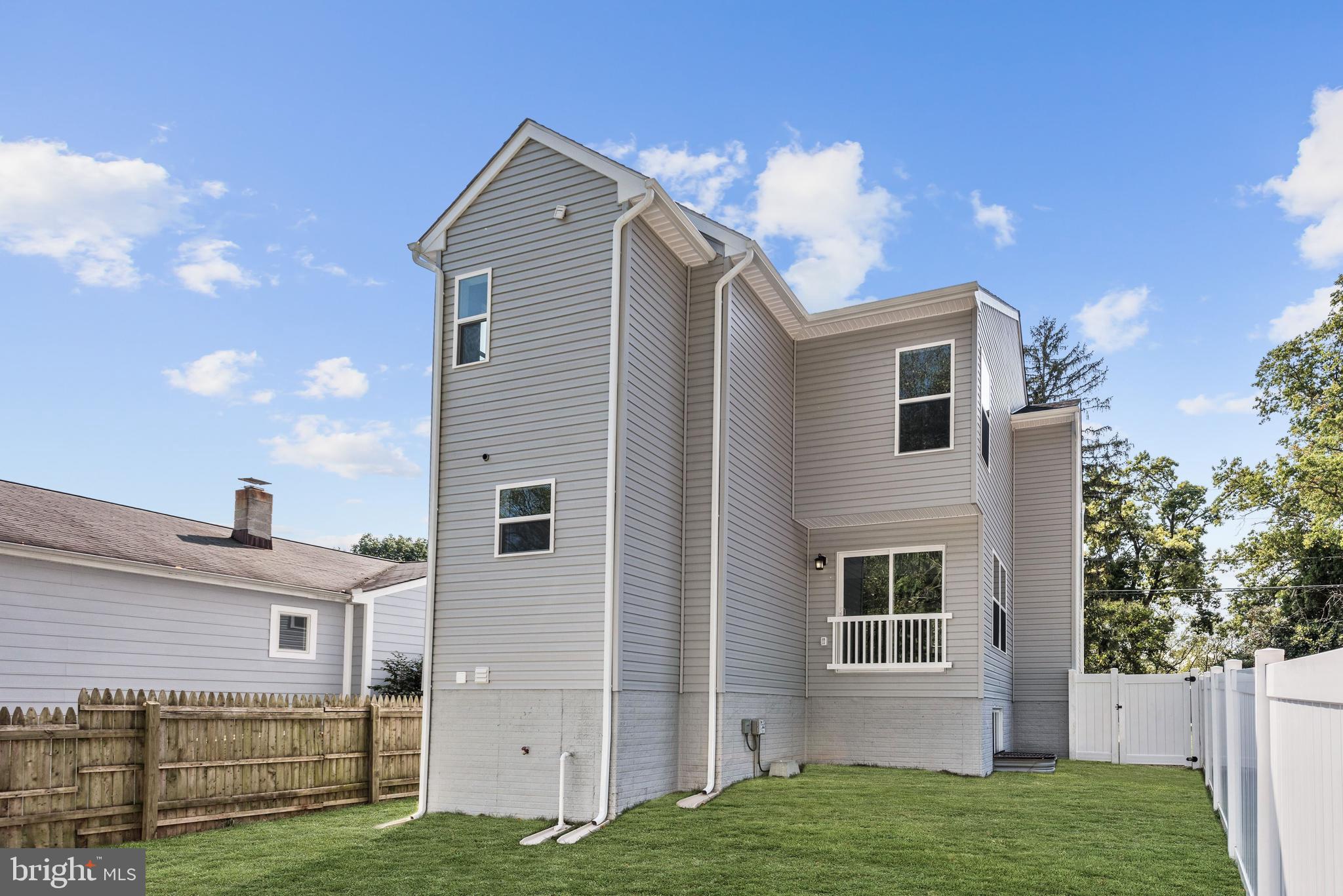 1463 Ridgeway Arnold, MD 21012 - Photo 28 of 35 Rear Exterior