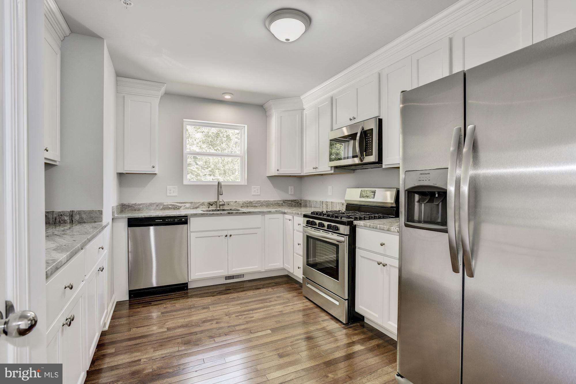 1463 Ridgeway Arnold, MD 21012 - Photo 8 of 35 Kitchen