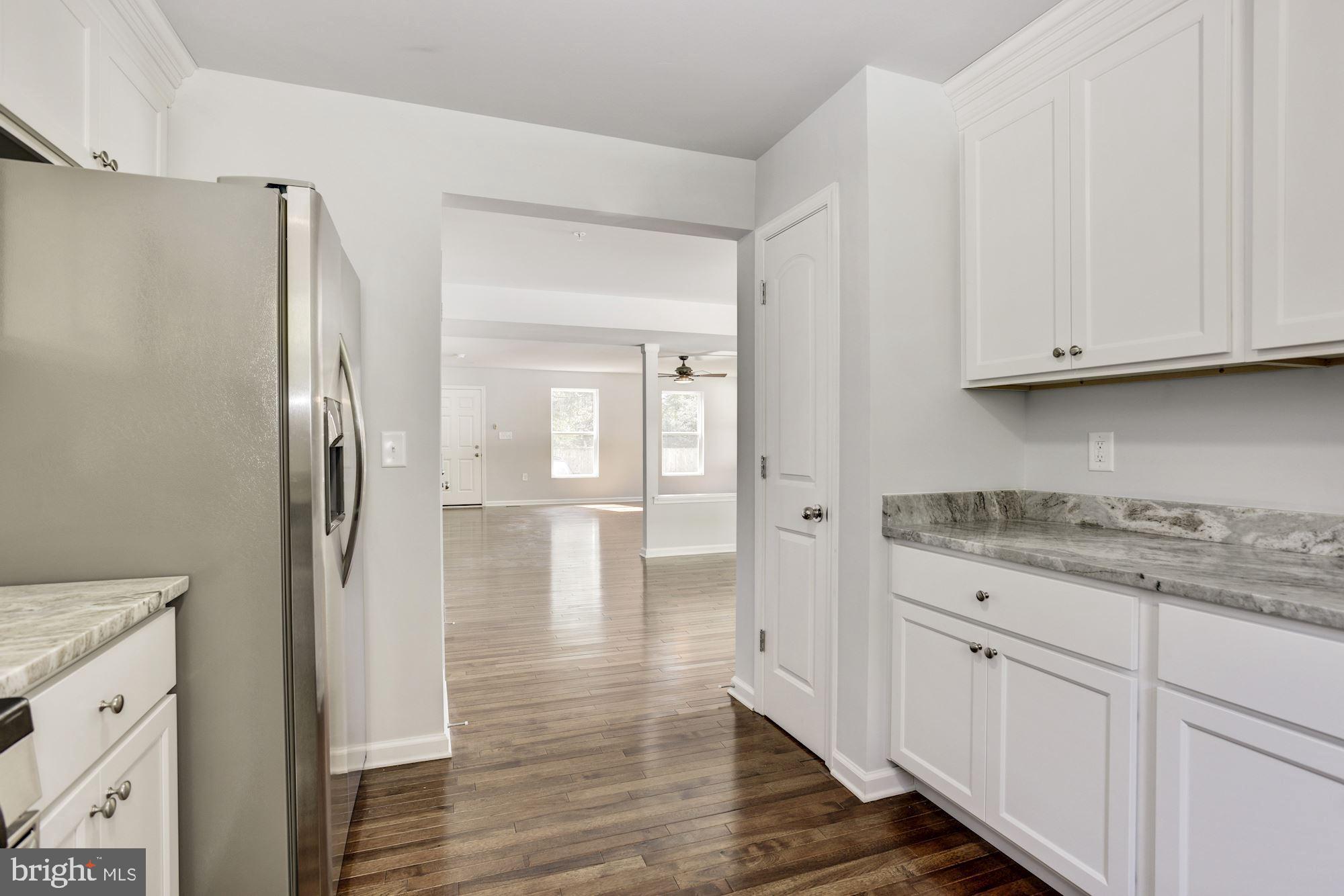 1463 Ridgeway Arnold, MD 21012 - Photo 10 of 35 Kitchen