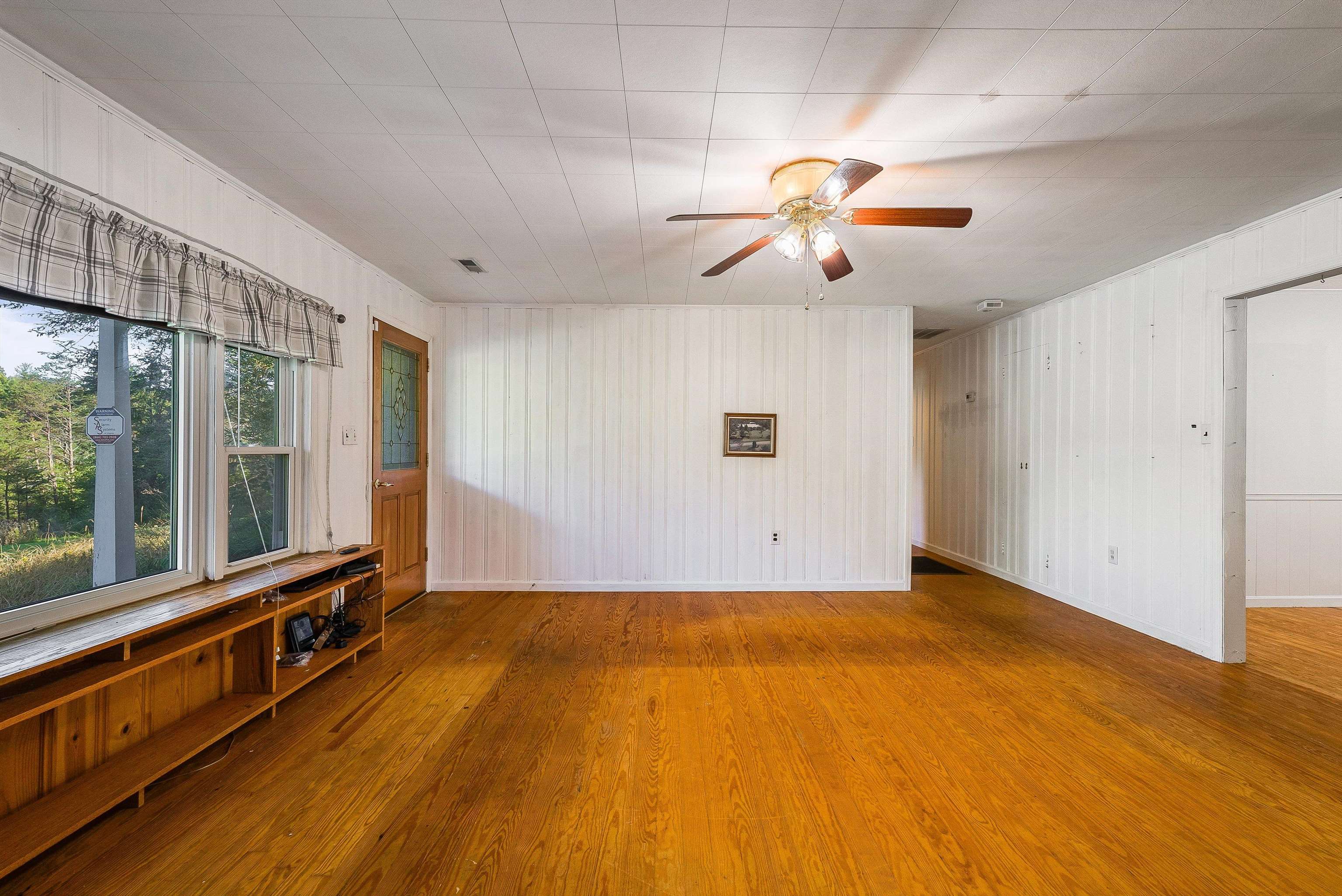 25 Rinker Gate Fort Valley, VA 22652 - Photo 8 of 19 Gallery Image 8