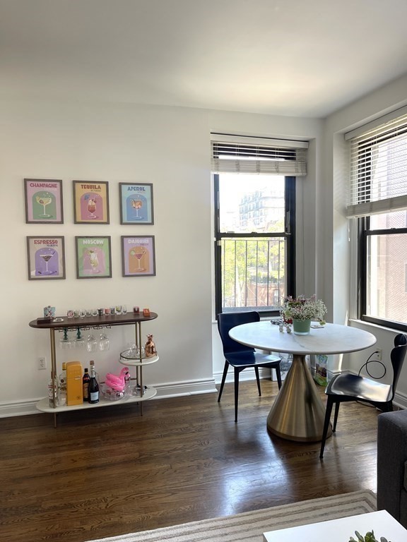 4 Charlesgate East, Unit 301 Boston, MA 02215 - Photo 6 of 16
