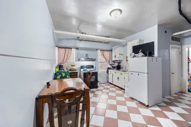 $1,150,000 | 4734 North Drake Avenue, Chicago, IL 60625