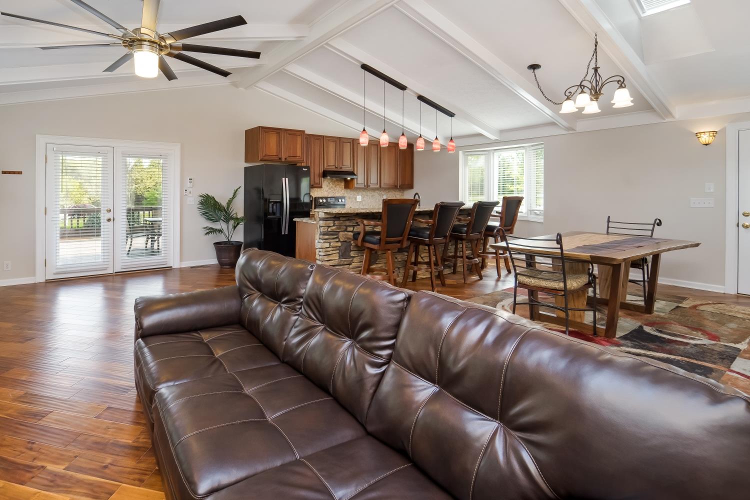 7229 Bidwell Road Joelton, TN 37080 - Photo 6 of 30 Vaulted ceilings and an open layout.