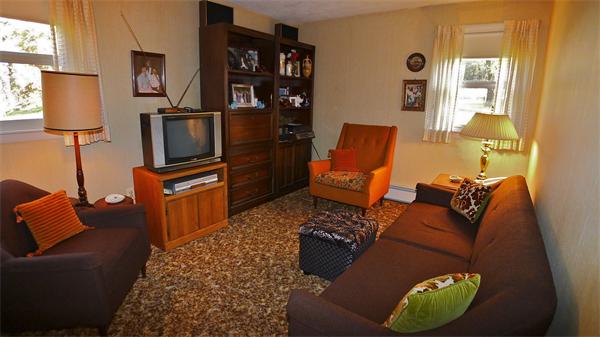 24 Temple Road Lynnfield, MA 01940 - Photo 8 of 15 Gallery Image 8