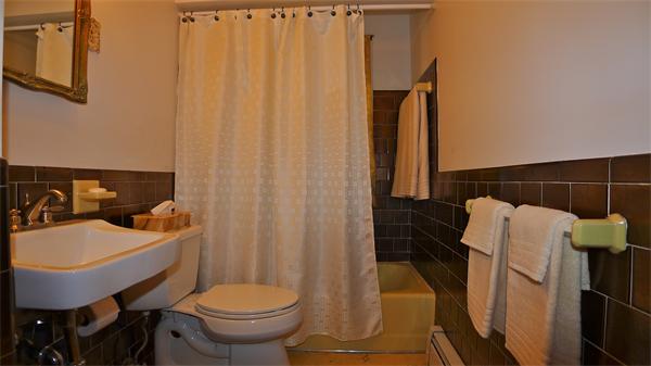 24 Temple Road Lynnfield, MA 01940 - Photo 10 of 15 Gallery Image 10