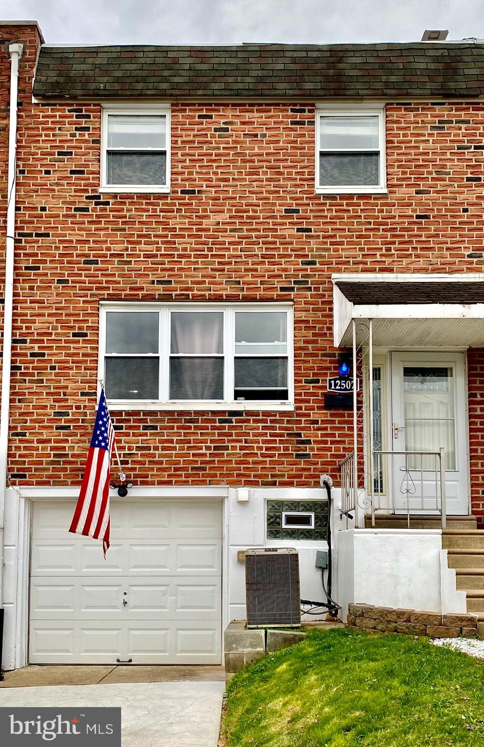 12507 Chilton Road Philadelphia, PA 19154 - Photo 1 of 21