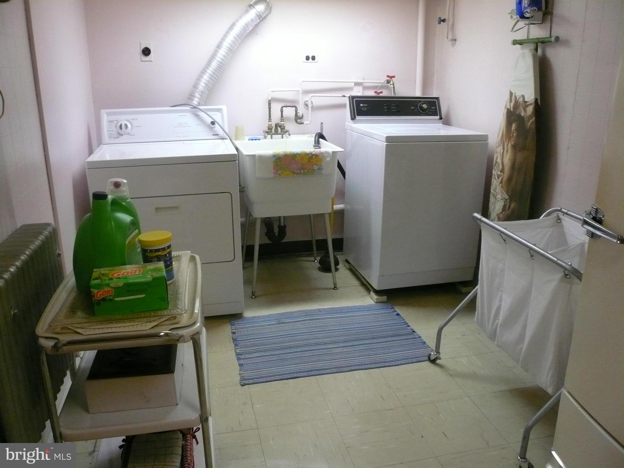 2816 Garnet Road Baltimore, MD 21234 - Photo 21 of 28 Interior (General)