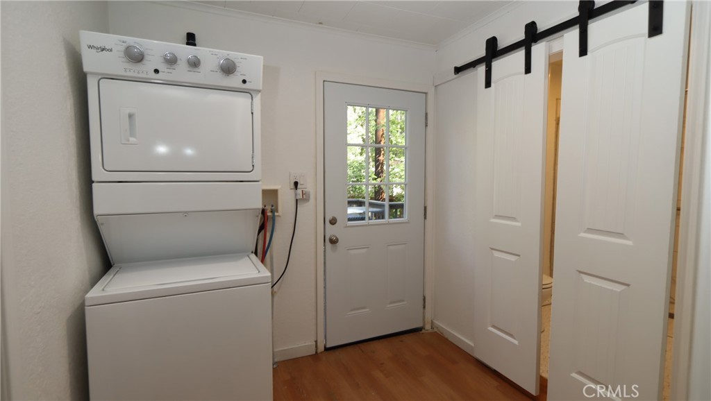 10466 Redwood Road Middletown, CA 95461 - Photo 10 of 14 a utility room with dryer and washer
