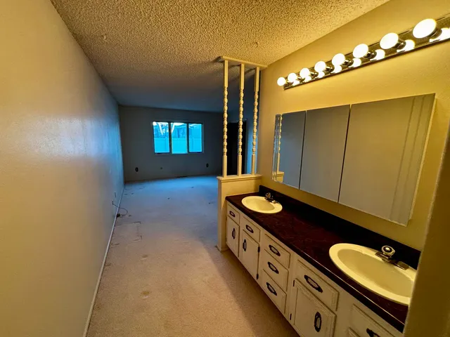 $345,000 | 1800 Circle Road, Worland, WY 82401