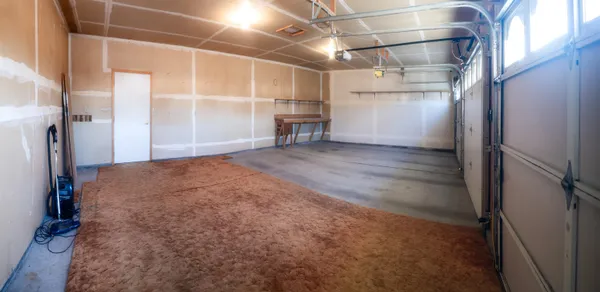 $325,000 | 1800 Circle Road, Worland, WY 82401