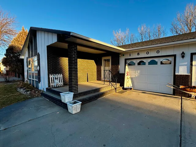 $345,000 | 1800 Circle Road, Worland, WY 82401