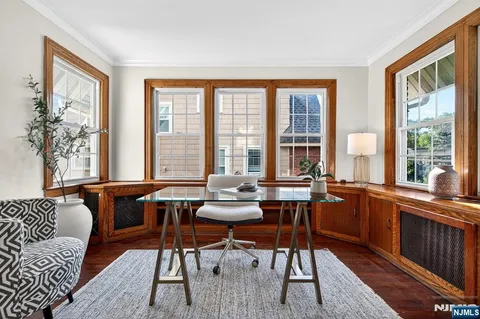 $825,000 | 400 Elmwood Avenue, Maplewood, NJ 07040