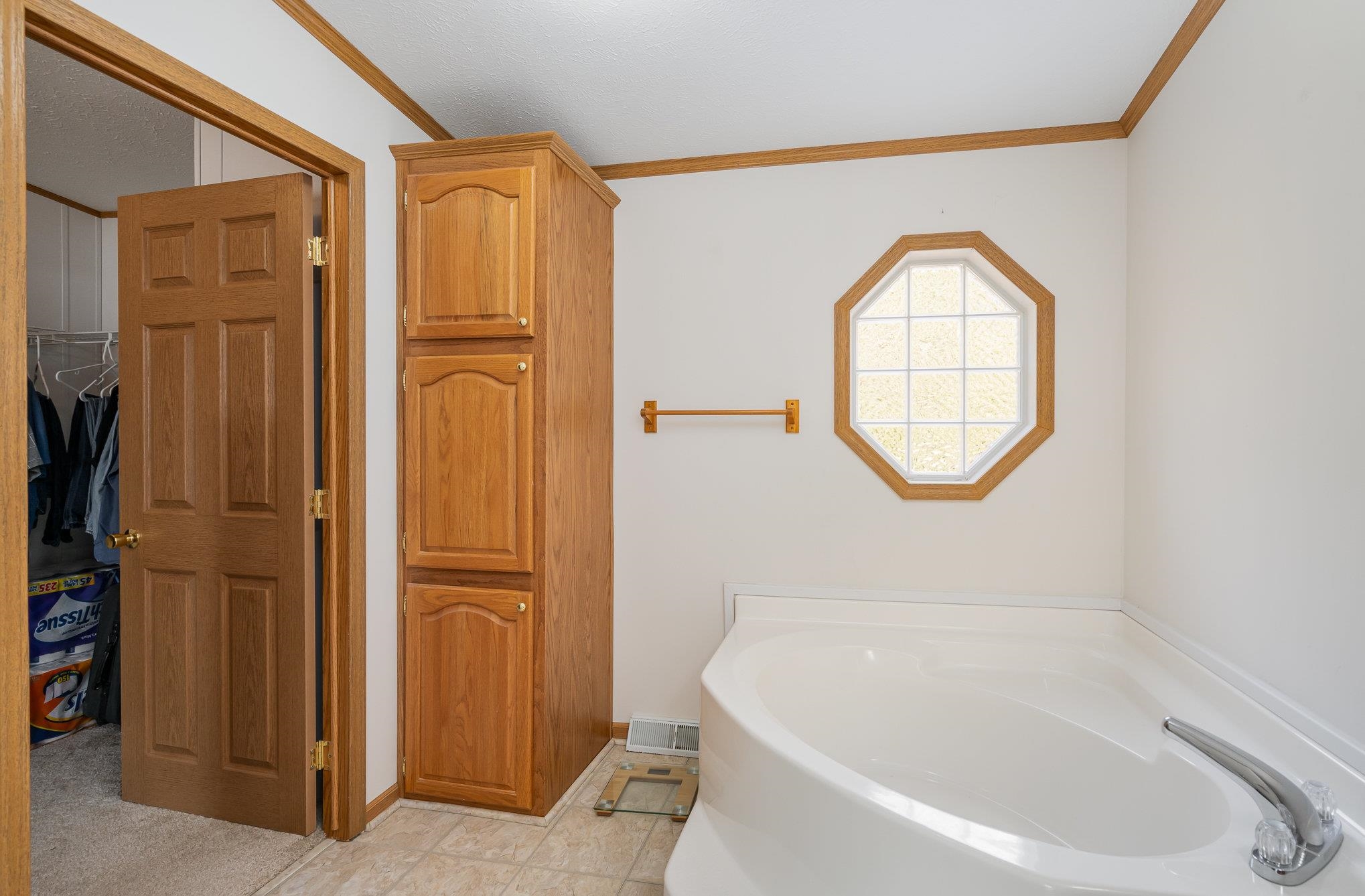 4147 Estey Road Rhodes, MI 48652 - Photo 21 of 32