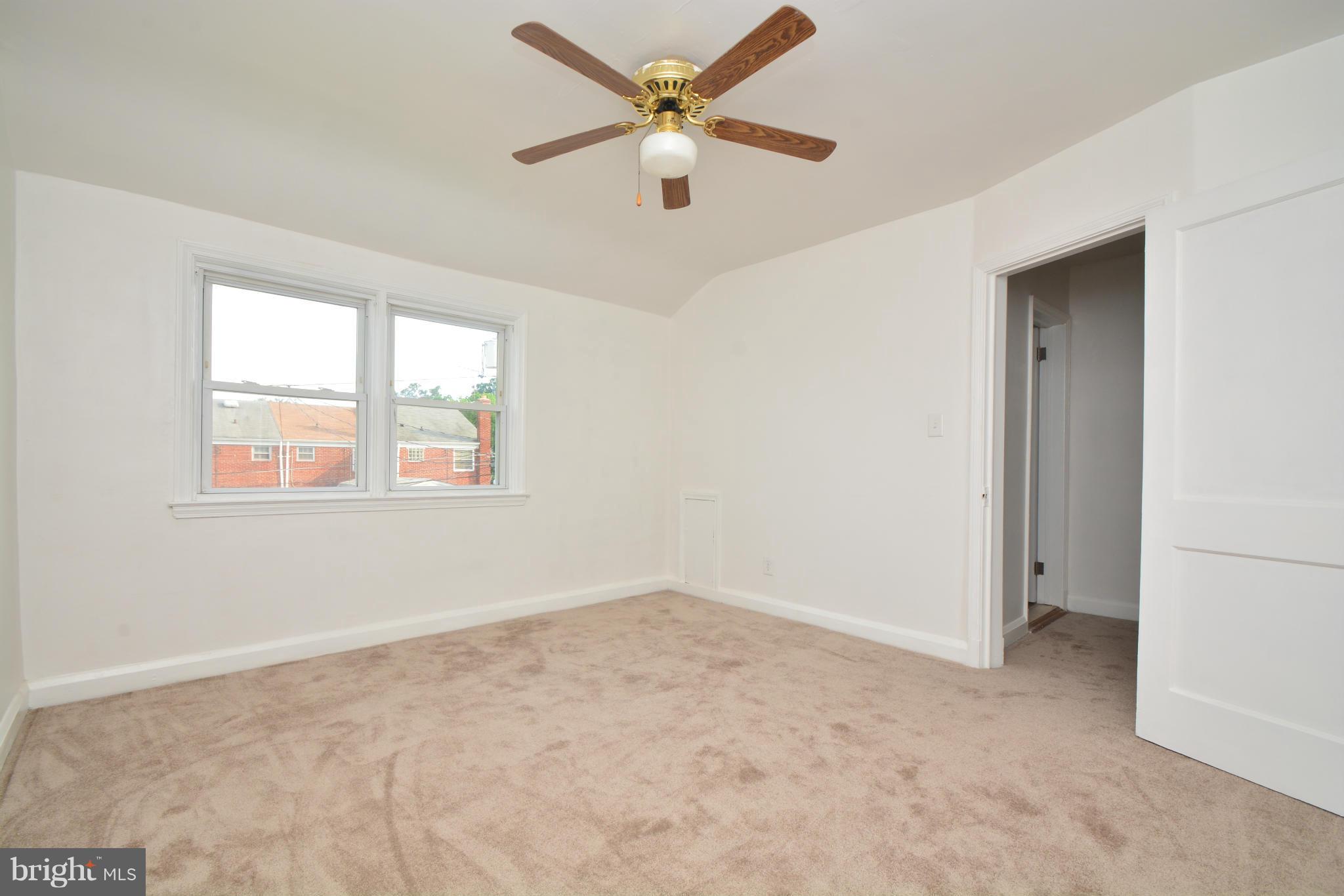 1029 Arncliffe Road Baltimore, MD 21221 - Photo 16 of 30 Master Bedroom