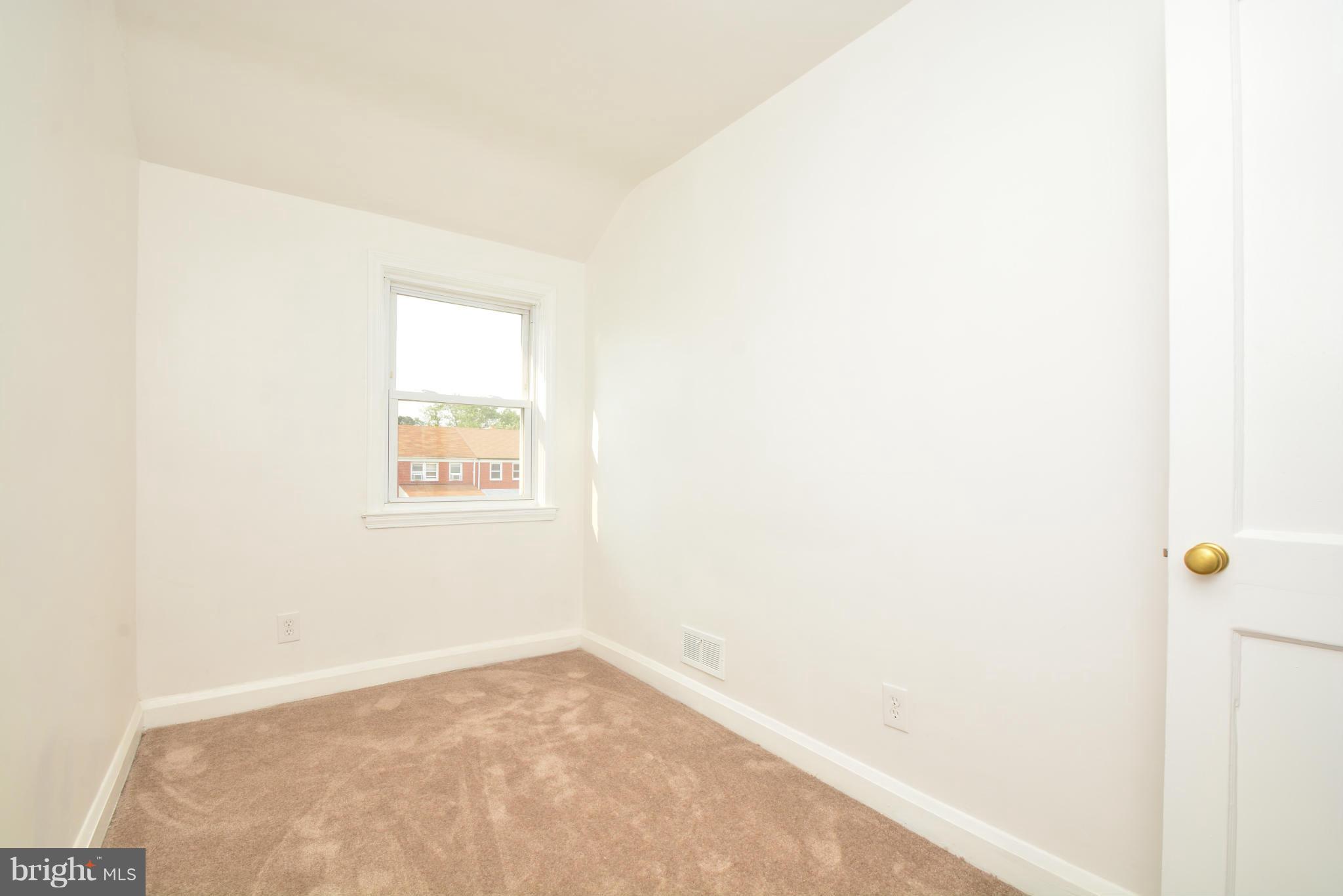 1029 Arncliffe Road Baltimore, MD 21221 - Photo 22 of 30 Bedroom