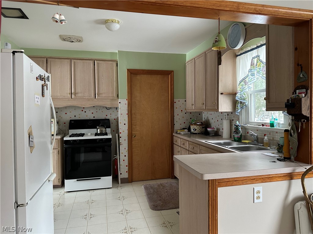 23898 Maple Ridge Road North Olmsted, OH 44070 - Photo 14 of 22 Gallery Image 14