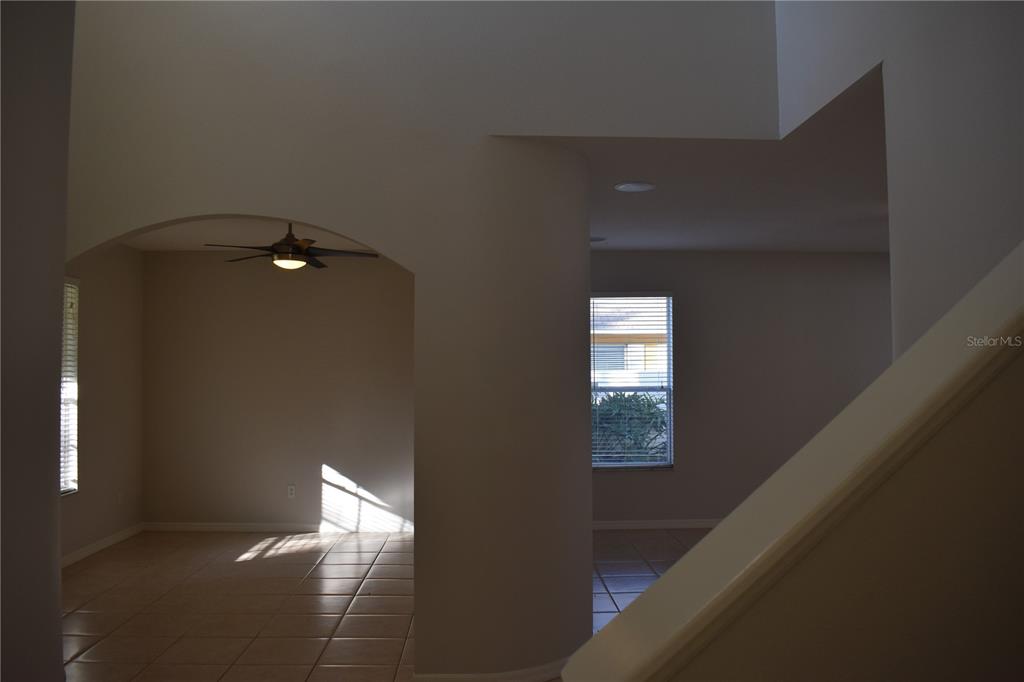 15509 Montilla Loop Tampa, FL 33625 - Photo 11 of 20 a view of entryway
