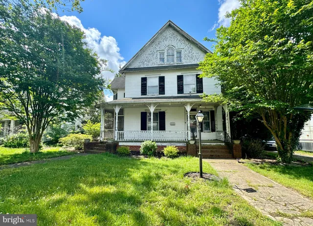 $220,000 | 216 West 8th Street, Laurel, DE 19956