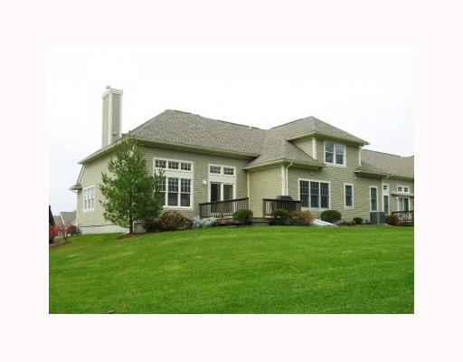 90 Channel View, Unit 3 Warwick, RI 02889 - Photo 2 of 8 Exterior Back.