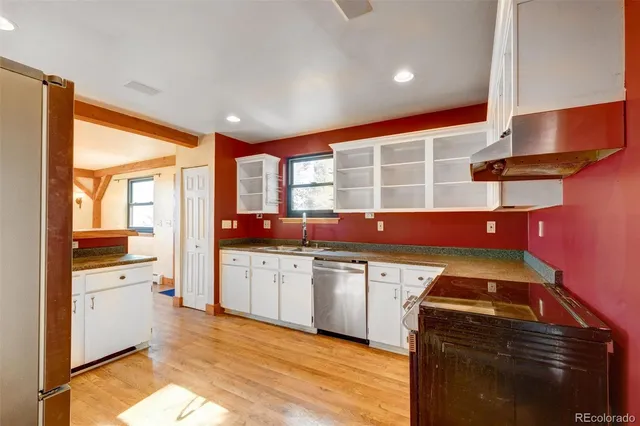 $610,000 | 33090 Janelle Circle, Golden, CO 80403