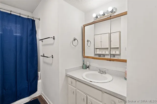 $194,900 | 3941 Carver Street, New Albany, IN 47150