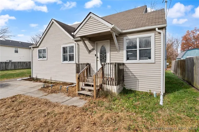 $194,900 | 3941 Carver Street, New Albany, IN 47150