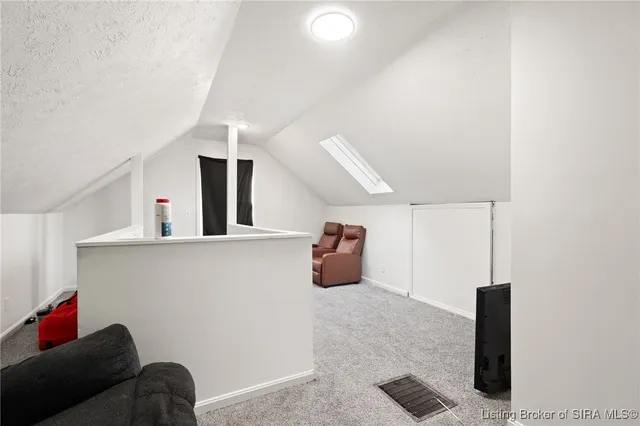 $194,900 | 3941 Carver Street, New Albany, IN 47150