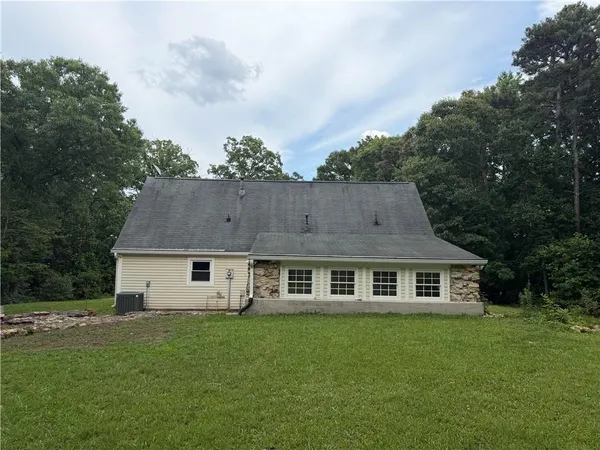 $2,500 | 1526 Lost Mountain Road, Powder Springs, GA 30127
