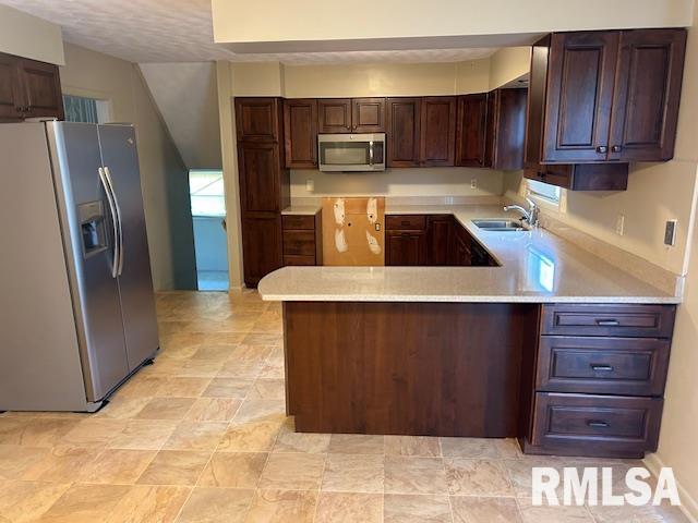 135 Dickinson Road Springfield, IL 62704 - Photo 4 of 20