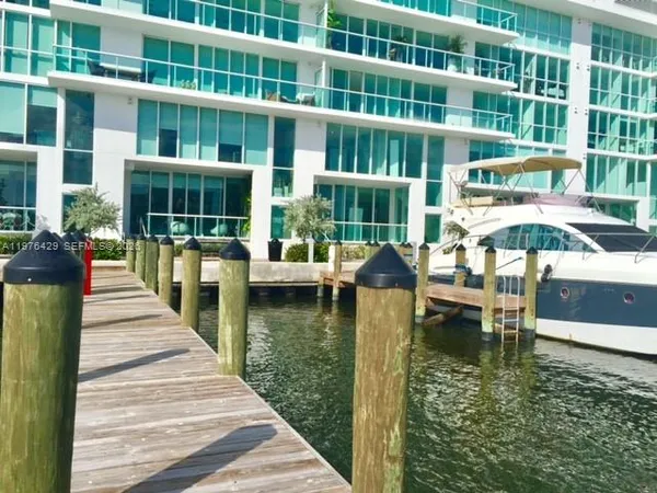 $98,000 | 400 Sunny Isles Blvd Dd406, Sunny Isles Beach, FL 33160