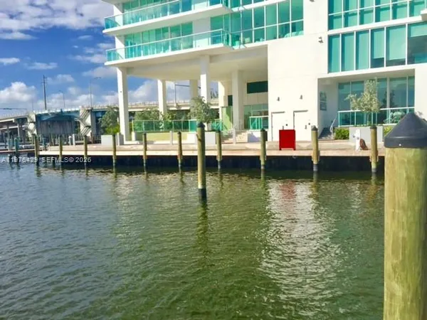 $98,000 | 400 Sunny Isles Blvd Dd406, Sunny Isles Beach, FL 33160