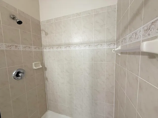 $245,000 | 3051 Southeast Lexington Lakes Drive, Unit 202, Stuart, FL 34994