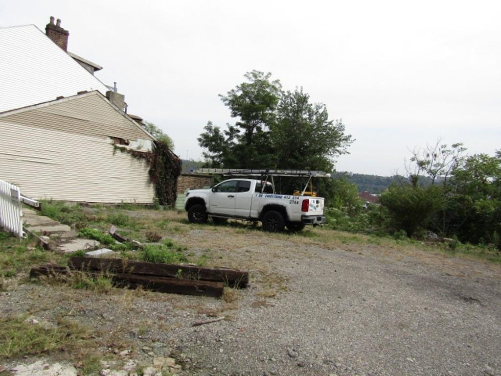 861 Vista Street Pittsburgh, PA 15212 - Photo 3 of 24