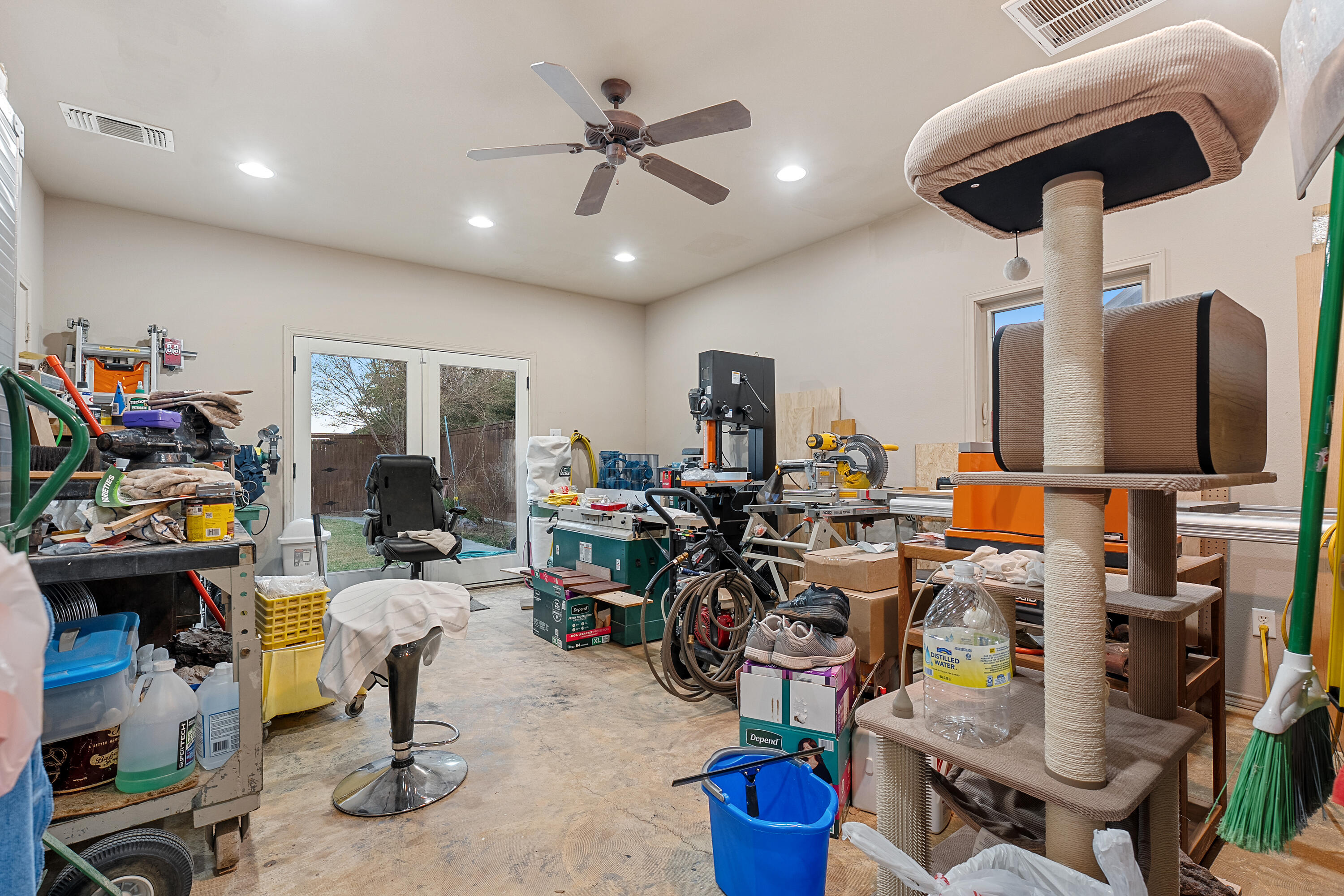 7502 Norfolk Avenue Lubbock, TX 79423 - Photo 34 of 41 a view of a room with gym equipment