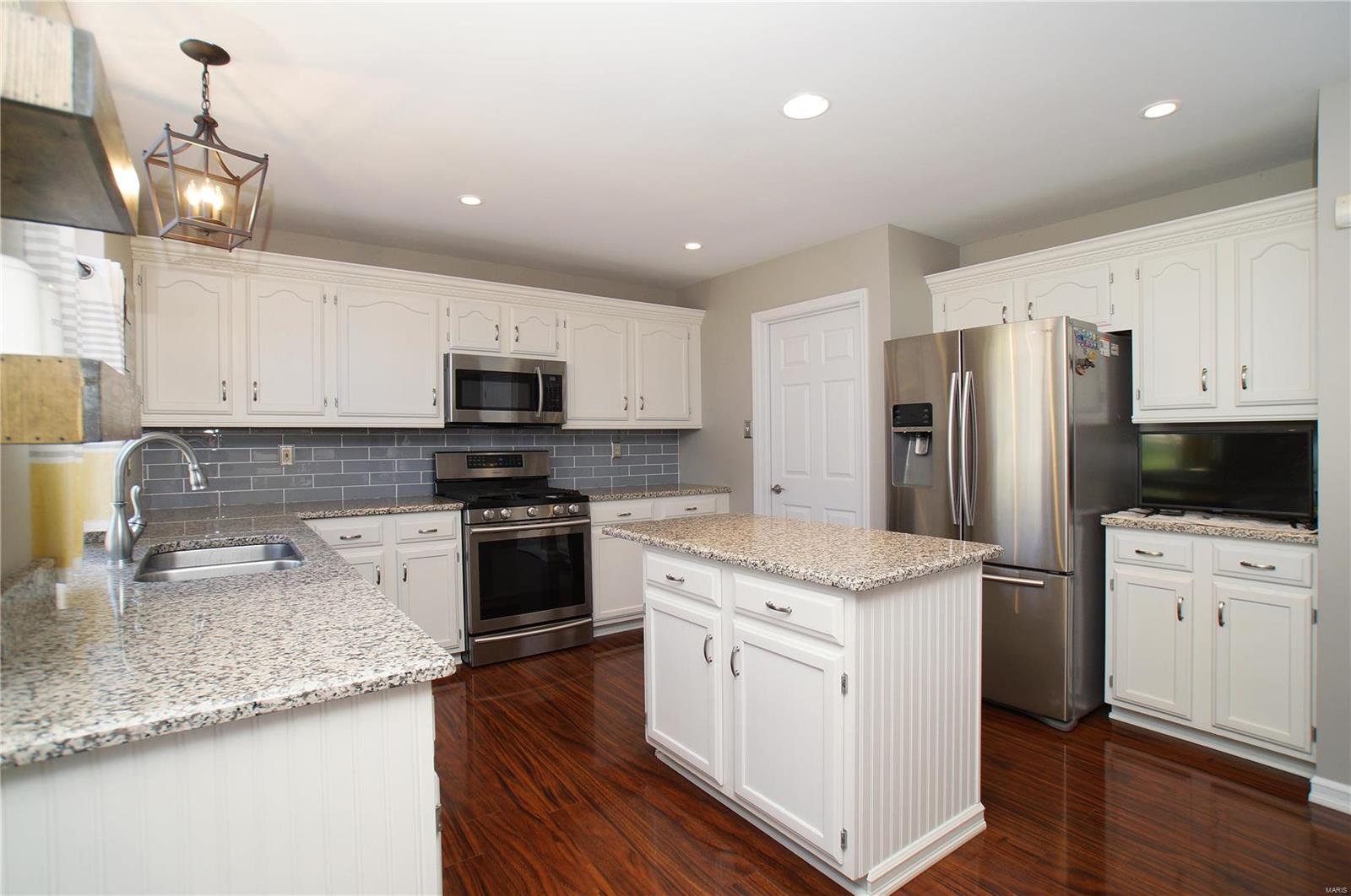 16131 Copper Ridge Court Grover, MO 63040 - Photo 2 of 44 Gallery Image 2