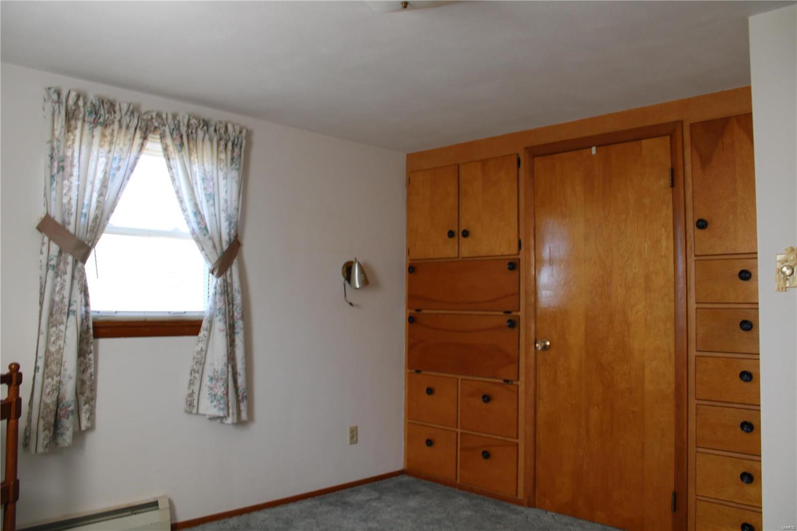 13438 Michael Road Highland, IL 62249 - Photo 24 of 47