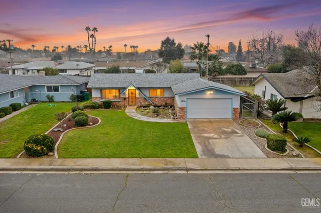 $319,900 | Undisclosed Address, Shafter, CA 93263