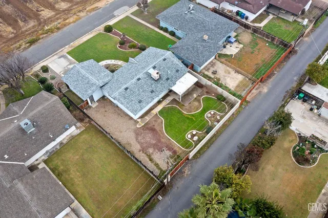 $319,900 | Undisclosed Address, Shafter, CA 93263