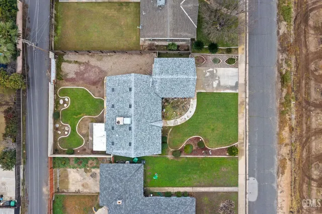 $319,900 | Undisclosed Address, Shafter, CA 93263