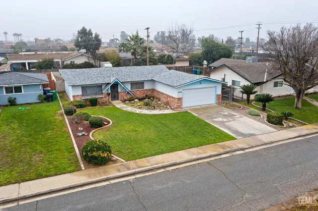 $319,900 | Undisclosed Address, Shafter, CA 93263