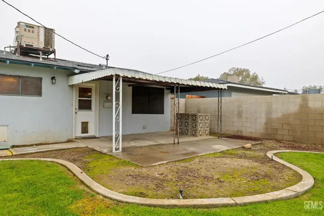 $319,900 | Undisclosed Address, Shafter, CA 93263