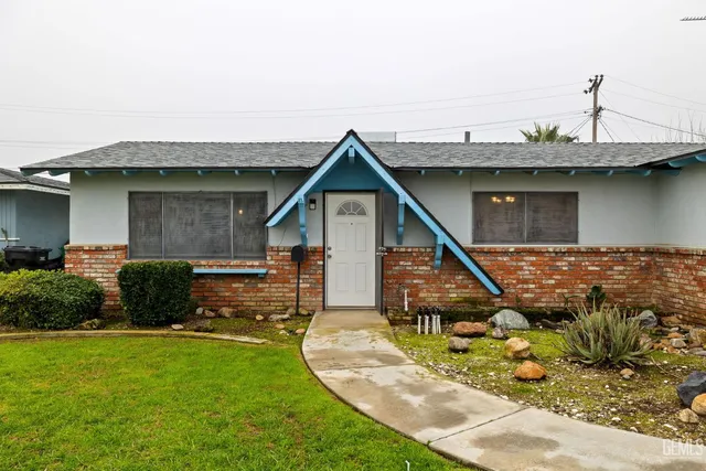 $319,900 | Undisclosed Address, Shafter, CA 93263