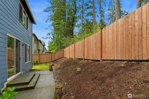 $895,000 | 10067 Veteran Avenue, Gig Harbor, WA 98332