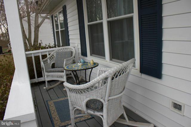 10289 Abbott Road Manassas, VA 20110 - Photo 3 of 23 Exterior (Front)